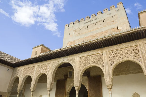 Innenhof von Arrayanes aus Alhambra, Granada, Spanien — Stockfoto