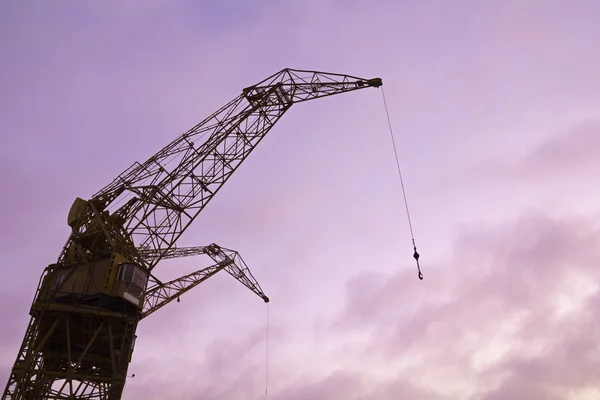 Přístavní jeřáb, symbol nákladu průmyslu. Puerto madero district, bu — Stock fotografie