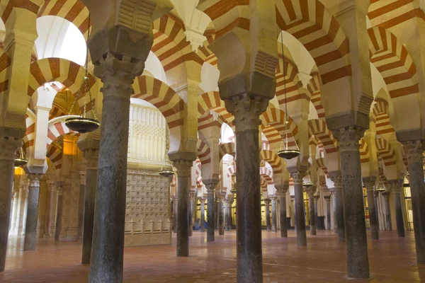 Interieur van de moskee, cordoba, Andalusie, Spanje — Stockfoto