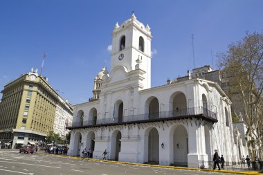 Bina, cabildo buenos aires