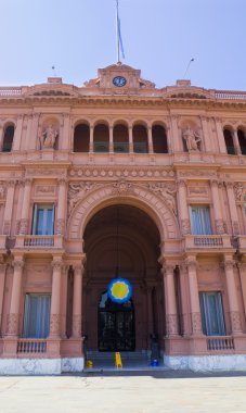 Casa Rosada (pembe evde)