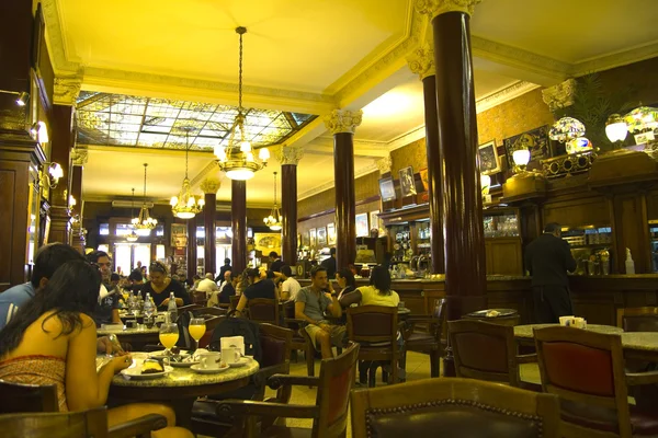 Café tortoni, buenos aires, argentina. — Stock fotografie