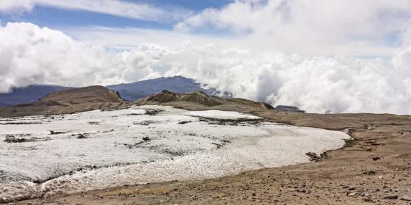 Gletschervulkan nevado del ruiz, los nevados parque nacional nat — Stockfoto