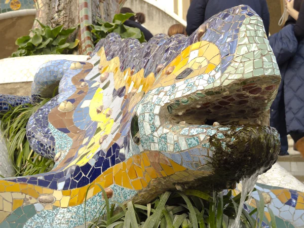 Dragon di Park Guell. Barcellona . — Foto Stock