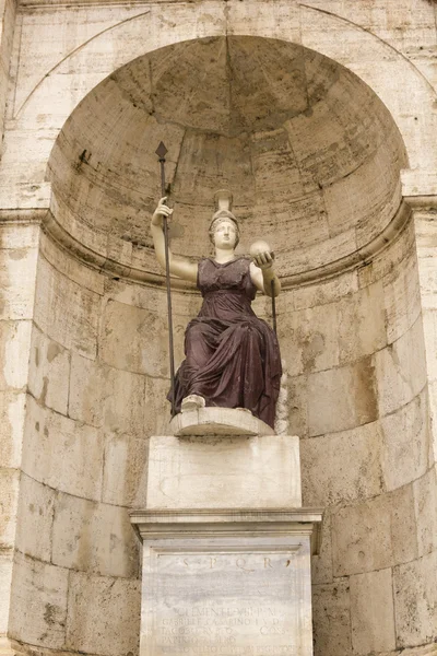 Staty av minerva. Campidoglio, Rom, Italien. — Stockfoto