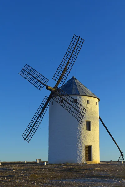 Moinho de vento espanhol — Fotografia de Stock