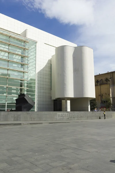 Музей MACBA в Барселоне, Испания . — стоковое фото