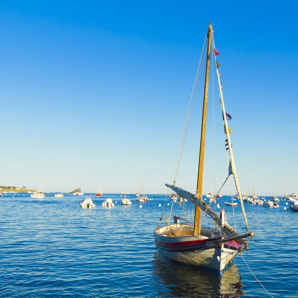 Katalanska båt — Stockfoto