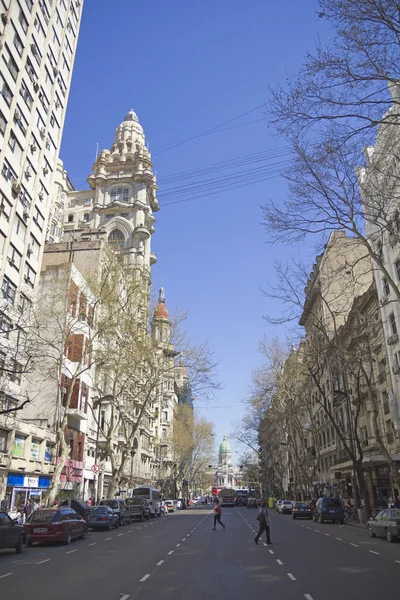 Kan avenue in buenos aires. — Stockfoto