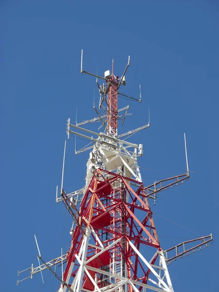 Telecommunicatie antenne — Stockfoto