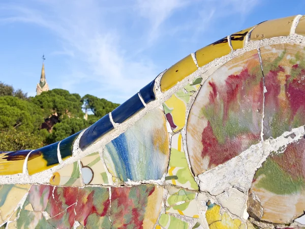 Мозаика Антонио Гауди в парке Гуэль — стоковое фото