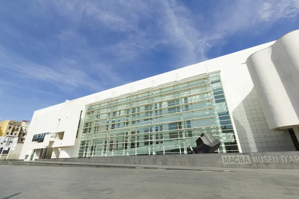 Музей MACBA в Барселоне, Испания . — стоковое фото