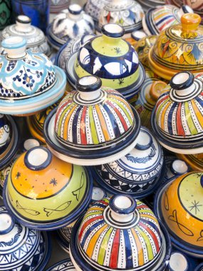 Seramik, Fas tipik satışı.