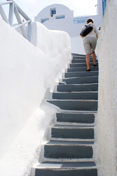 Arquitetura grega tradicional da aldeia de Oia em Santorini islã — Fotografia de Stock