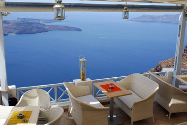 santorini Island, Yunanistan sahilde güzel kafeterya