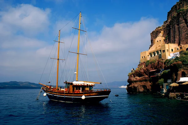 Traditionele boot voor cruise — Stockfoto