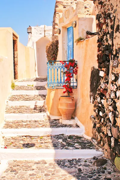 Традиционная архитектура деревни Ия на острове Санторини в Джи — стоковое фото