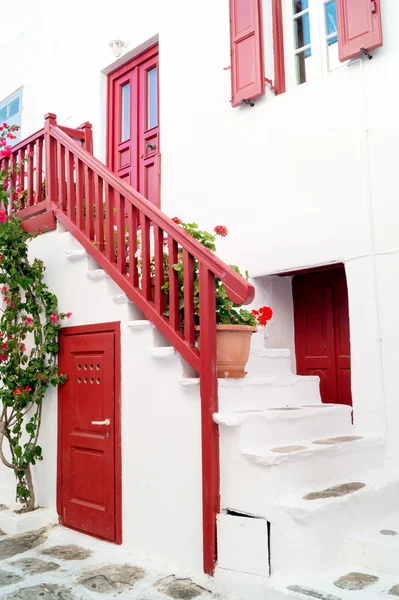 Casa griega tradicional en la isla de Mykonos, Grecia —  Fotos de Stock