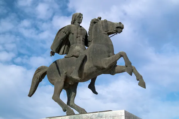 Statue von Alexander dem Großen in der Stadt Thessaloniki in Griechenland — Stockfoto