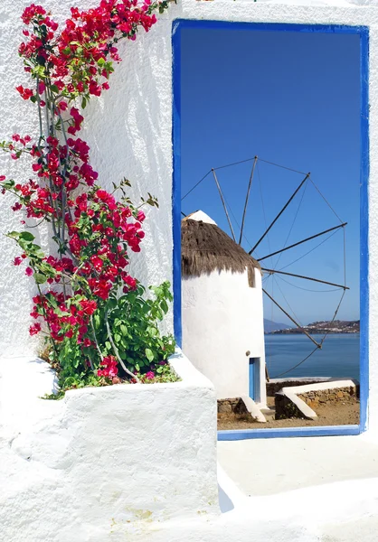 Arquitetura tradicional na ilha de Mykonos, Grécia — Fotografia de Stock