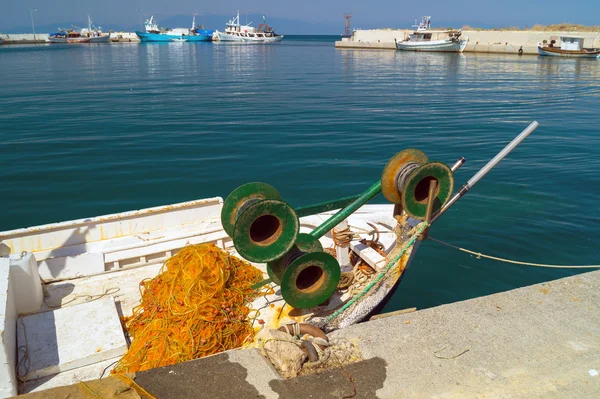 Greek fishing boat at Cyclades islands — Stock Photo, Image