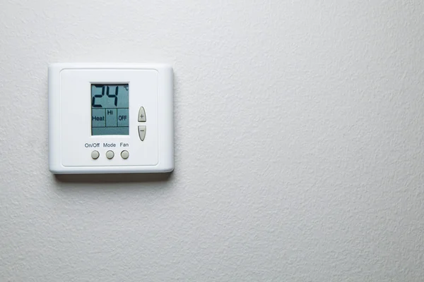 Digital climate control with copy-space — Stock Photo, Image
