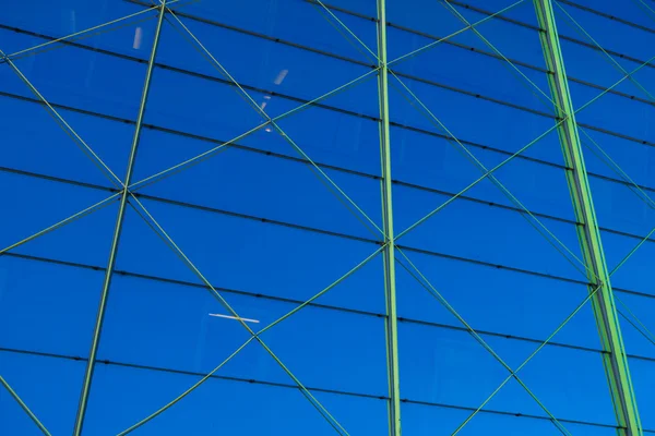 Ventanas abstractas de edificio moderno — Foto de Stock