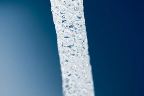 Fluxo de água, vista de close-up — Fotografia de Stock