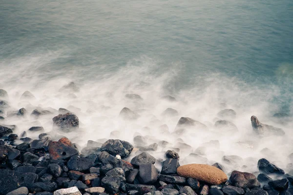 水の上の煙 — ストック写真