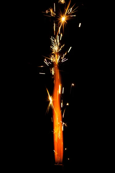 Vuurwerk sparkler geïsoleerd op zwart — Stockfoto