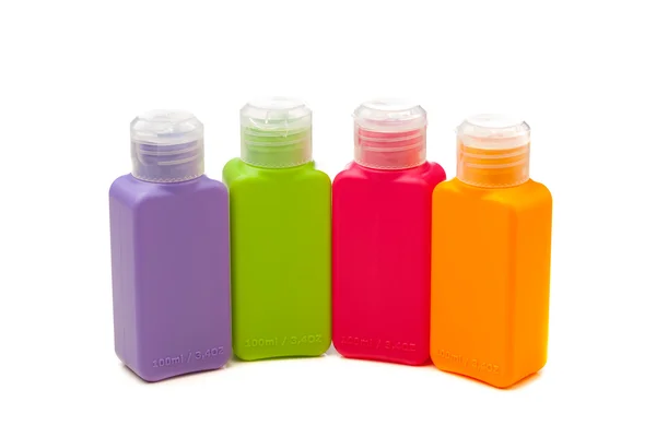 Veelheid van kunststof kleur flessen — Stockfoto