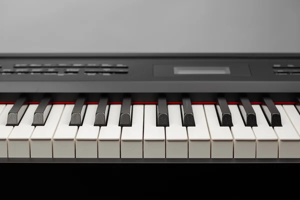 Teclas de sintetizador de piano digital — Fotografia de Stock