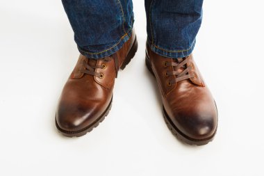 kahverengi deri ayakkabı