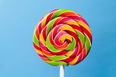 Renkli lolipop şekeri