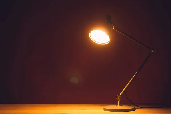 Desk Lamp Bright Light Copy Space Background — Stock Photo, Image