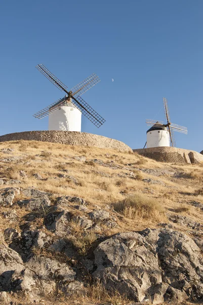 Moulins à vent traditionnels en Espagne — Photo