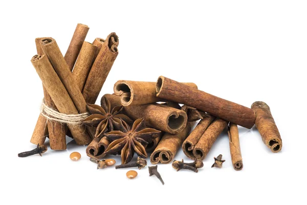 Cinnamon with star anise and clove — Stock Photo, Image