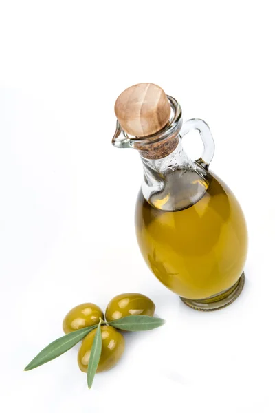 Olive oil bottle isolated on a white background. — Stock Photo, Image