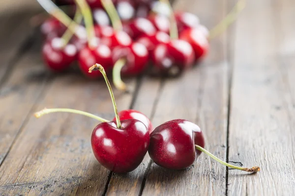 Fresh cherries on the table — Stock Photo, Image