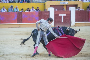 Cesar jimenez avila içinde mücadele