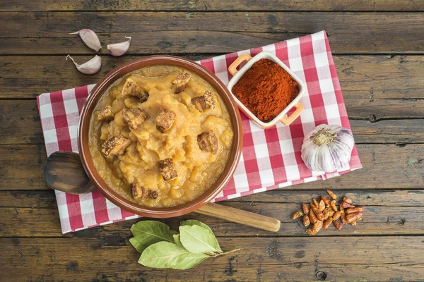 Spanish double-mashed or bobbed potatoes — Stock Photo, Image