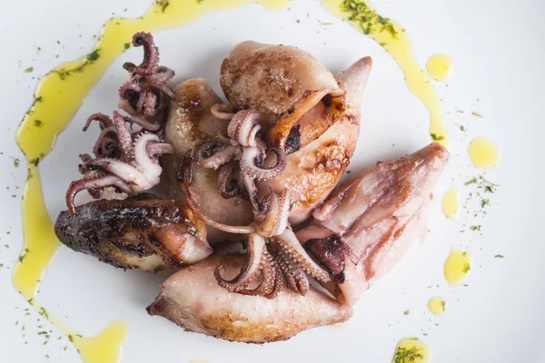 Grilled baby squids — Stock Photo, Image