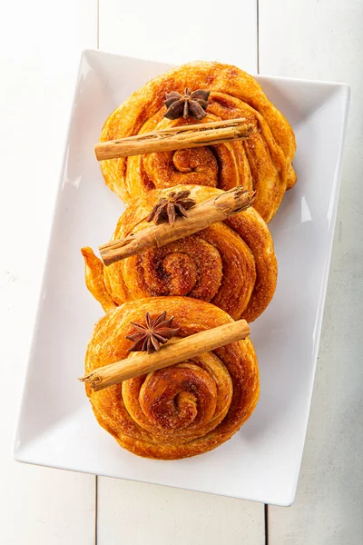 Homemade Cinnamon Rolls Table Kitchen — Stock Photo, Image