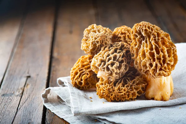 Morchella Morel Edible Mushrooms Kitchen Table — Stock Photo, Image