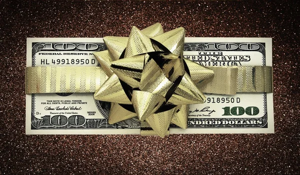 Money as a gift — Stock Photo, Image