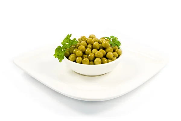 Frijoles mungo verdes en tazón aislado en blanco —  Fotos de Stock