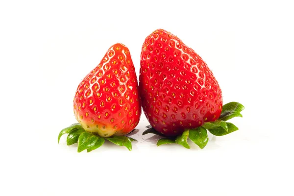 Strawberries with leaves. Isolated on a white background. — Stock Photo, Image