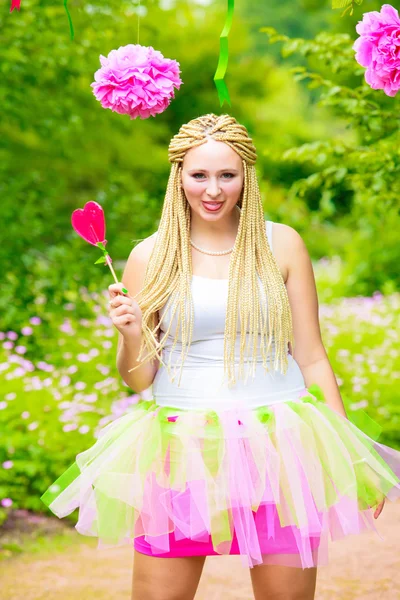 Sommermädchenporträt. schönes Mädchen. süße Süßigkeiten Mädchen — Stockfoto