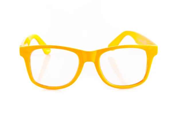 Óculos amarelos no fundo branco . — Fotografia de Stock