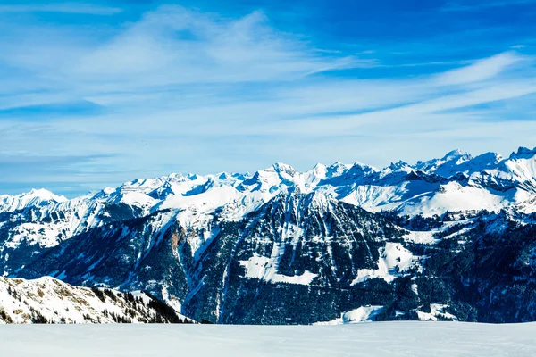 Alpen berglandschap. winterlandschap — Stockfoto